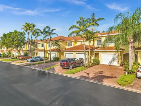 753 Imperial Lake Road West Palm Beach FL 33413