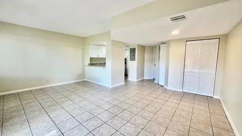 1487 NW 94th Way Coral Springs FL 33071