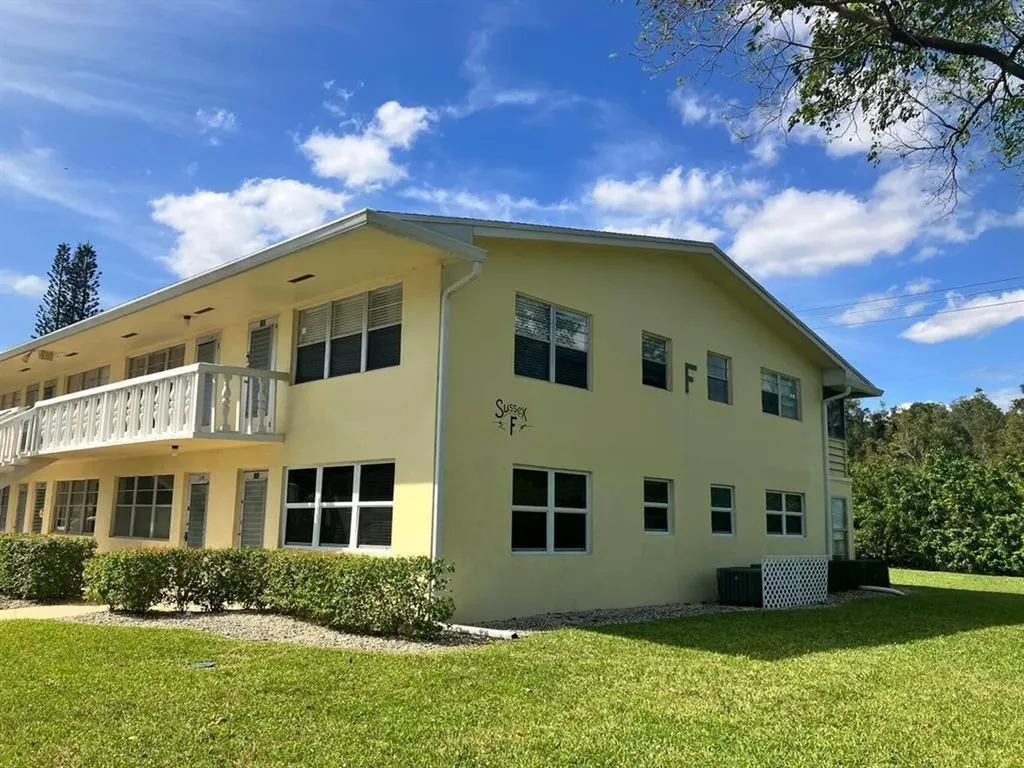 115 Sussex F West Palm Beach FL 33417