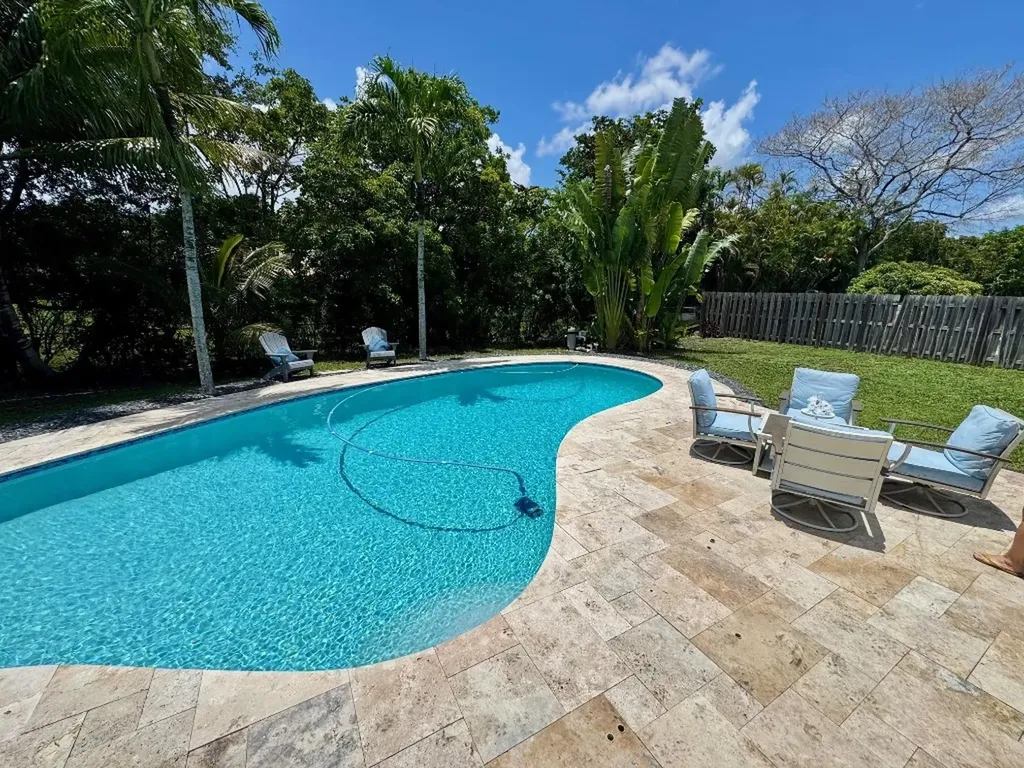 4230 NW 113th Avenue Coral Springs FL 33065