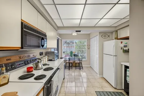2121 S Ocean Boulevard Lauderdale By The Sea FL 33062