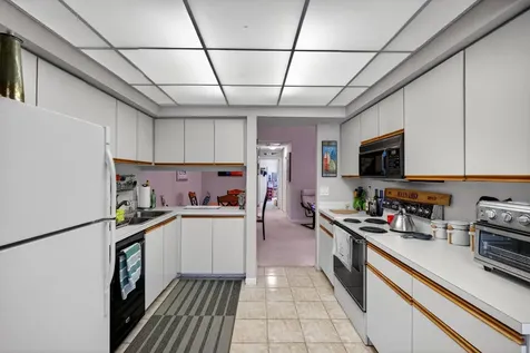 2121 S Ocean Boulevard Lauderdale By The Sea FL 33062