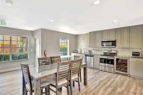 2121 S Ocean Boulevard Lauderdale By The Sea FL 33062