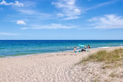 2121 S Ocean Boulevard Lauderdale By The Sea FL 33062