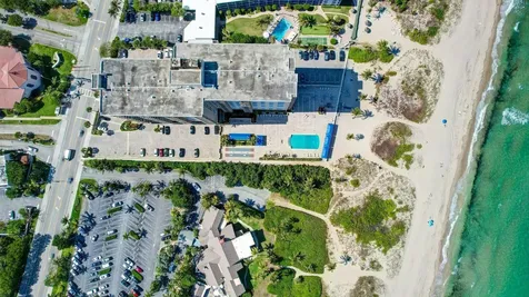 2121 S Ocean Boulevard Lauderdale By The Sea FL 33062