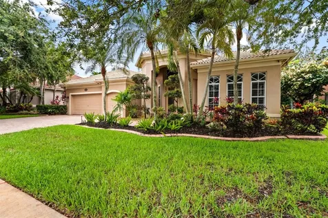 8284 S Lake Forest Drive Davie FL 33328