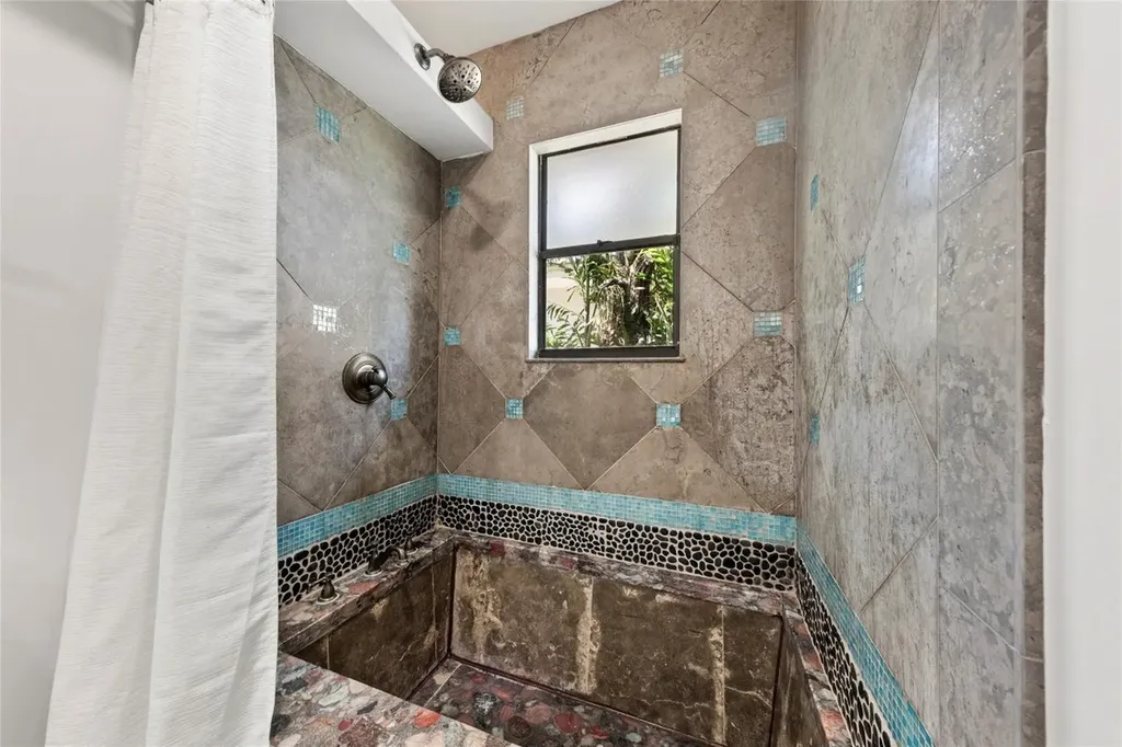 2430 Castilla Isle Fort Lauderdale FL 33301