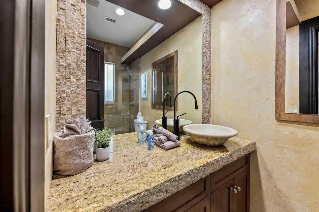 2430 Castilla Isle Fort Lauderdale FL 33301