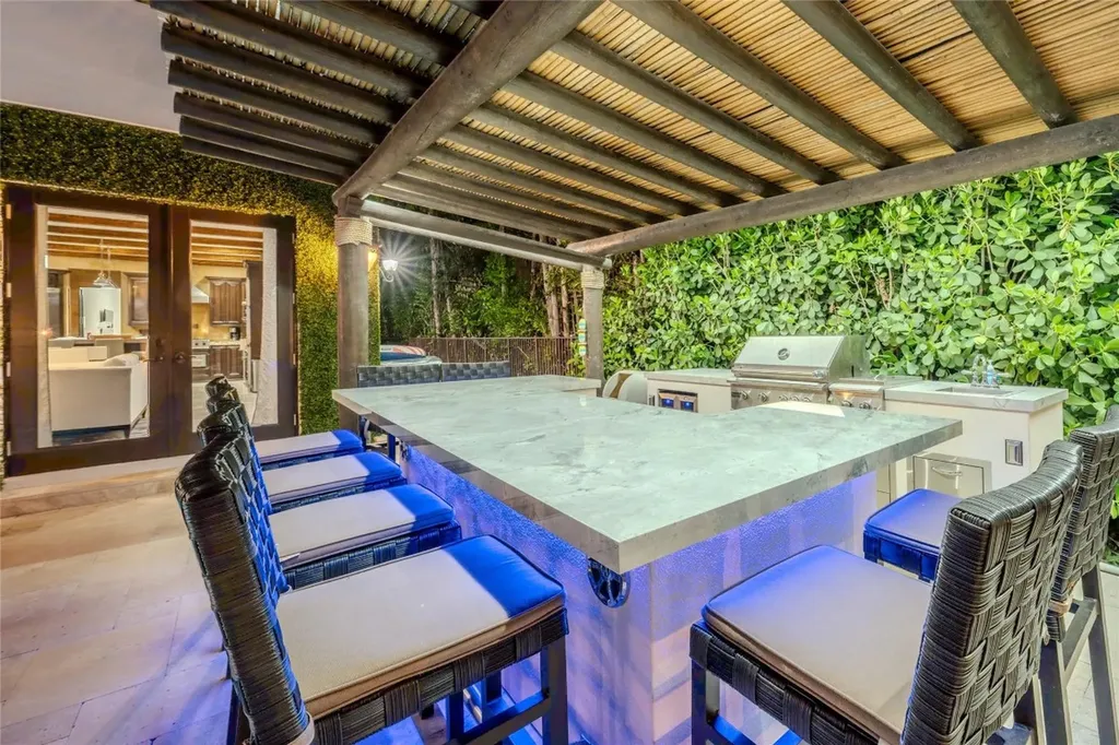 2430 Castilla Isle Fort Lauderdale FL 33301