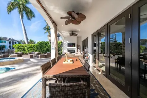 2430 Castilla Isle Fort Lauderdale FL 33301
