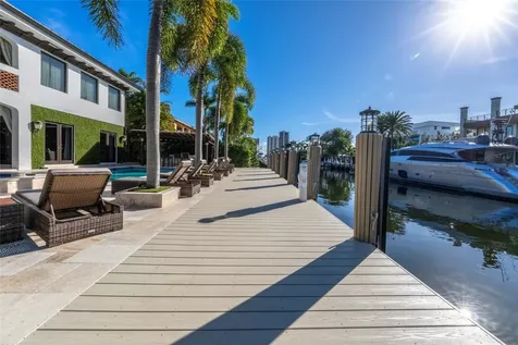 2430 Castilla Isle Fort Lauderdale FL 33301