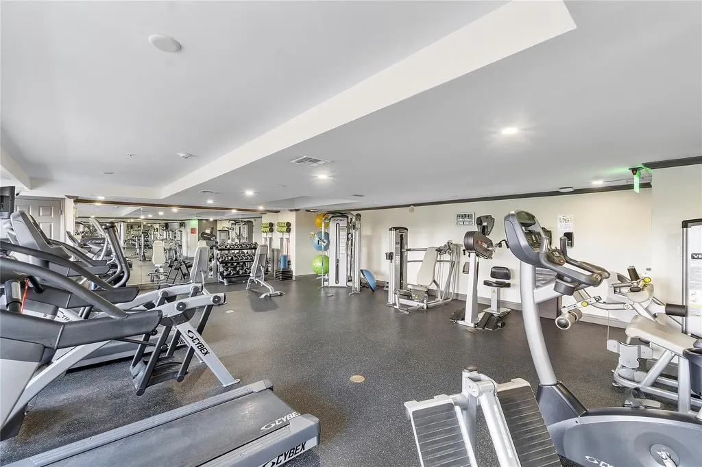 2011 N Ocean Boulevard Fort Lauderdale FL 33305