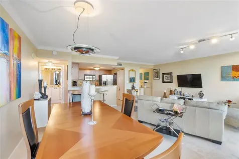 2011 N Ocean Boulevard Fort Lauderdale FL 33305