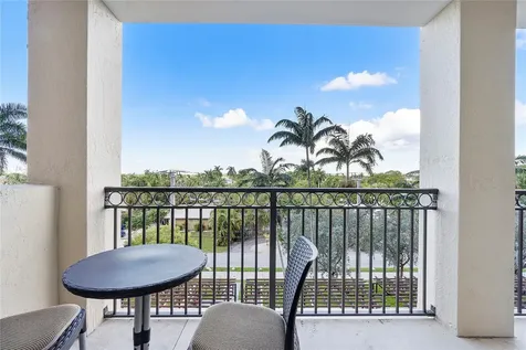 2011 N Ocean Boulevard Fort Lauderdale FL 33305