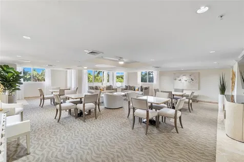 2011 N Ocean Boulevard Fort Lauderdale FL 33305