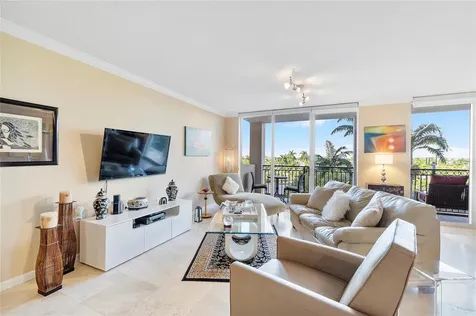 2011 N Ocean Boulevard Fort Lauderdale FL 33305