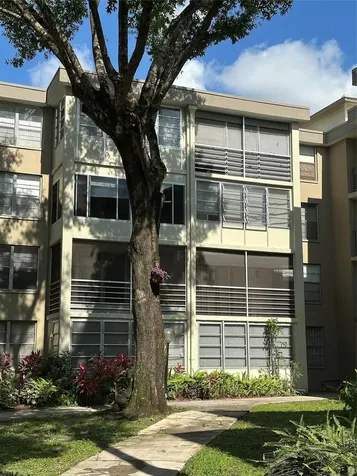 2998 NW 48th Terrace Lauderdale Lakes FL 33313