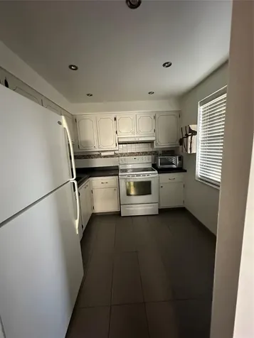 2998 NW 48th Terrace Lauderdale Lakes FL 33313