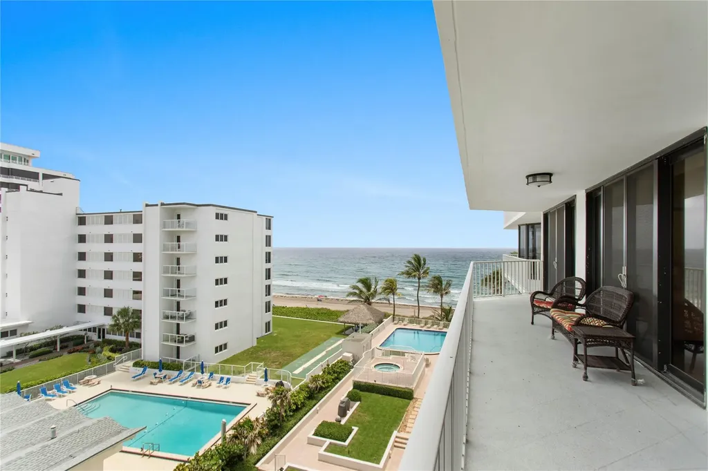 2917 S Ocean Boulevard Highland Beach FL 33487