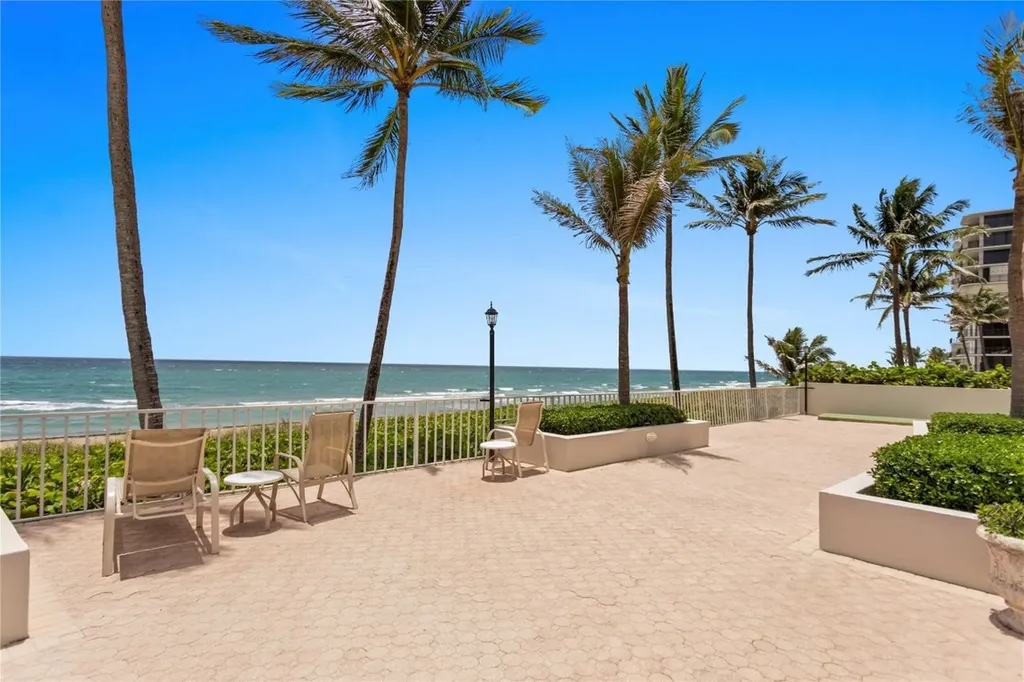 2917 S Ocean Boulevard Highland Beach FL 33487