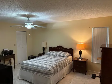 3571 Inverrary Drive Lauderhill FL 33319