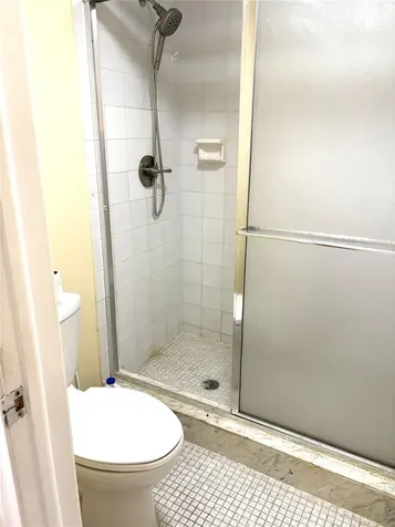 3571 Inverrary Drive Lauderhill FL 33319