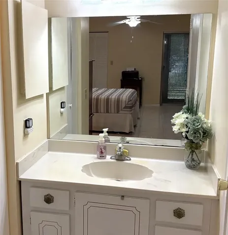 3571 Inverrary Drive Lauderhill FL 33319