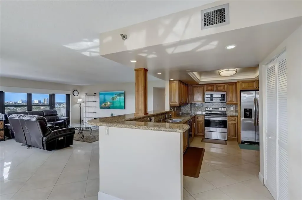 3200 Port Royale Drive Fort Lauderdale FL 33308