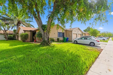 9571 W Daffodil Lane Miramar FL 33025