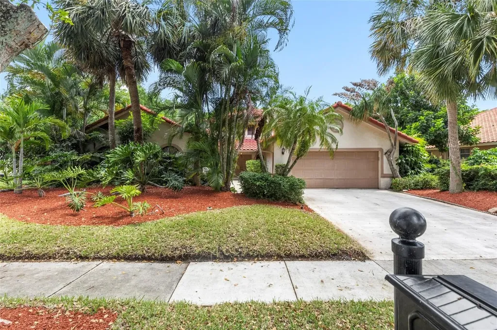2765 NW 29th Drive Boca Raton FL 33434