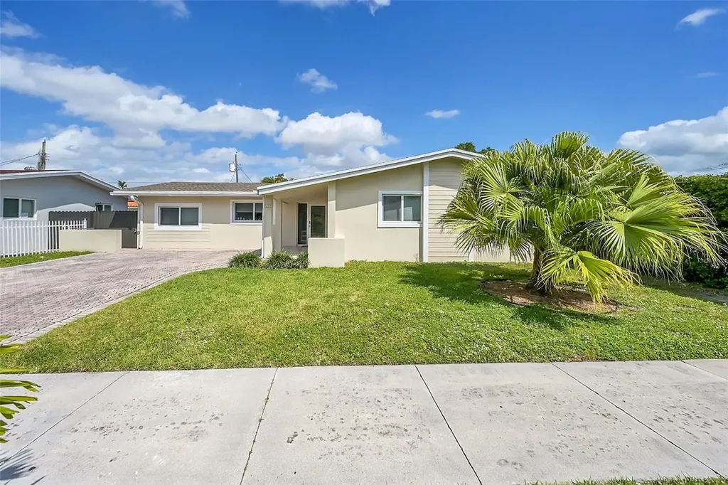 521 SW 40th Court Coral Gables FL 33134