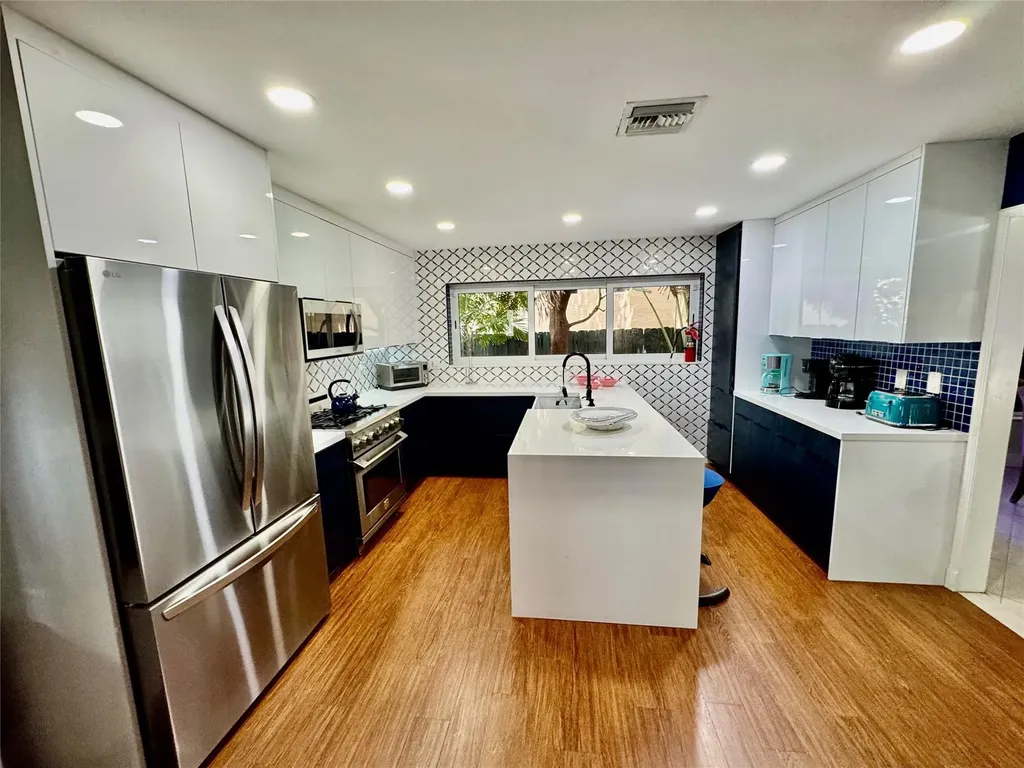 2325 Barcelona Drive Fort Lauderdale FL 33301