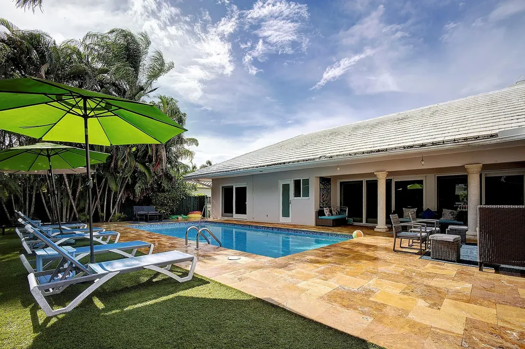 2325 Barcelona Drive Fort Lauderdale FL 33301