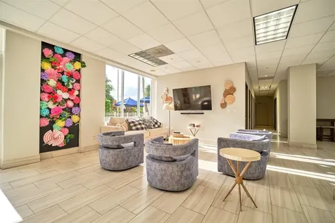 19390 Collins Avenue Sunny Isles Beach FL 33160