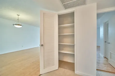 19390 Collins Avenue Sunny Isles Beach FL 33160