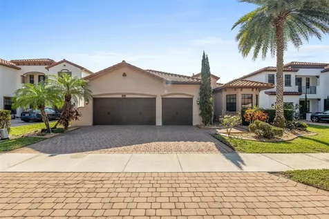 3641 NW 87th Avenue Hollywood FL 33024