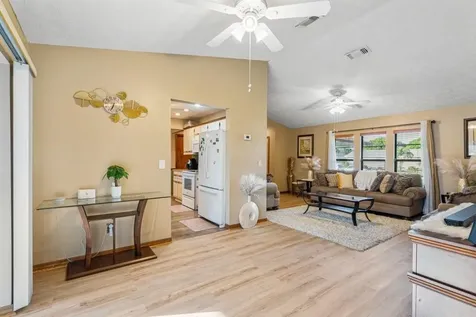 886 SE Odonnell Lane Port St Lucie FL 34983