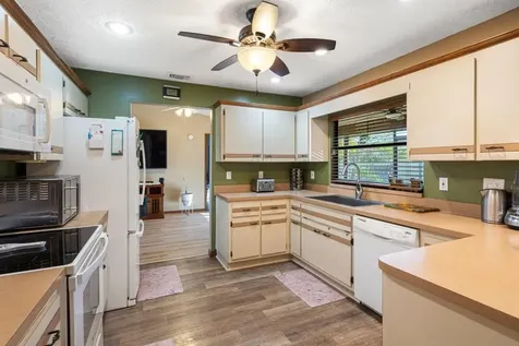886 SE Odonnell Lane Port St Lucie FL 34983