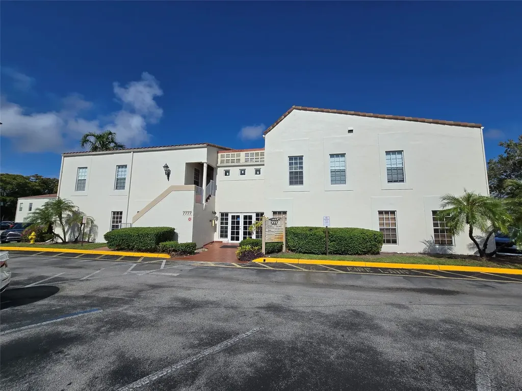 7777 N University Drive Tamarac FL 33321