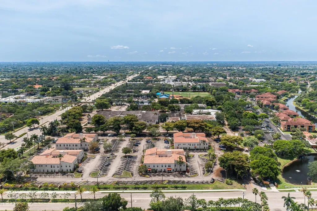 7777 N University Drive Tamarac FL 33321
