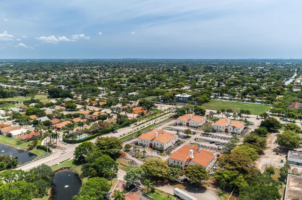 7777 N University Drive Tamarac FL 33321
