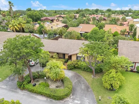 20100 NE 10th Place Way Miami FL 33179