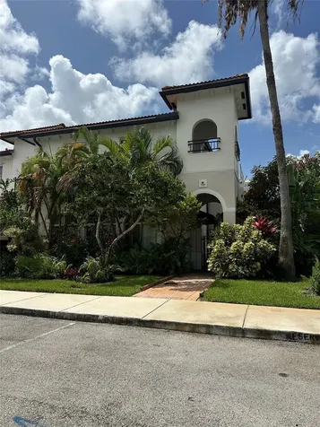 2987 NW 36th Way Lauderdale Lakes FL 33311
