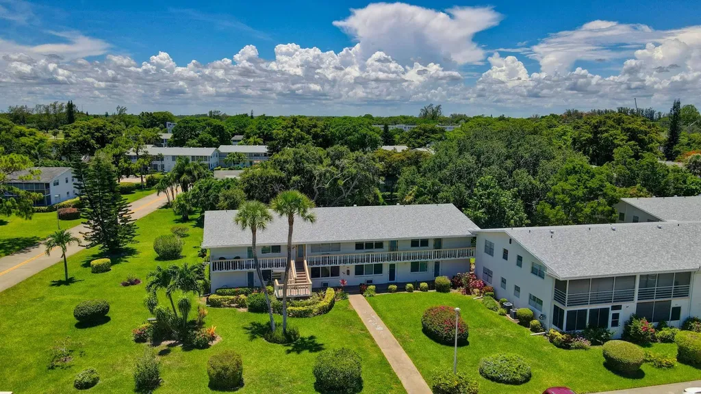435 Durham O Deerfield Beach FL 33442