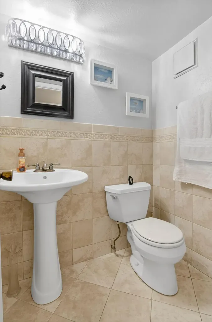 435 Durham O Deerfield Beach FL 33442
