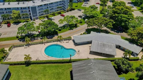 435 Durham O Deerfield Beach FL 33442