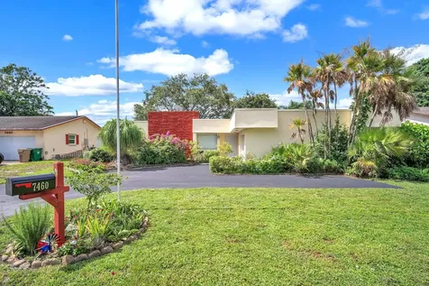 7460 SW 42nd Court Davie FL 33314
