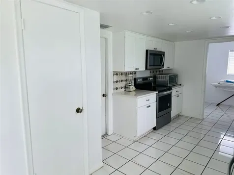 13309 NW 8th Court Sunrise FL 33325