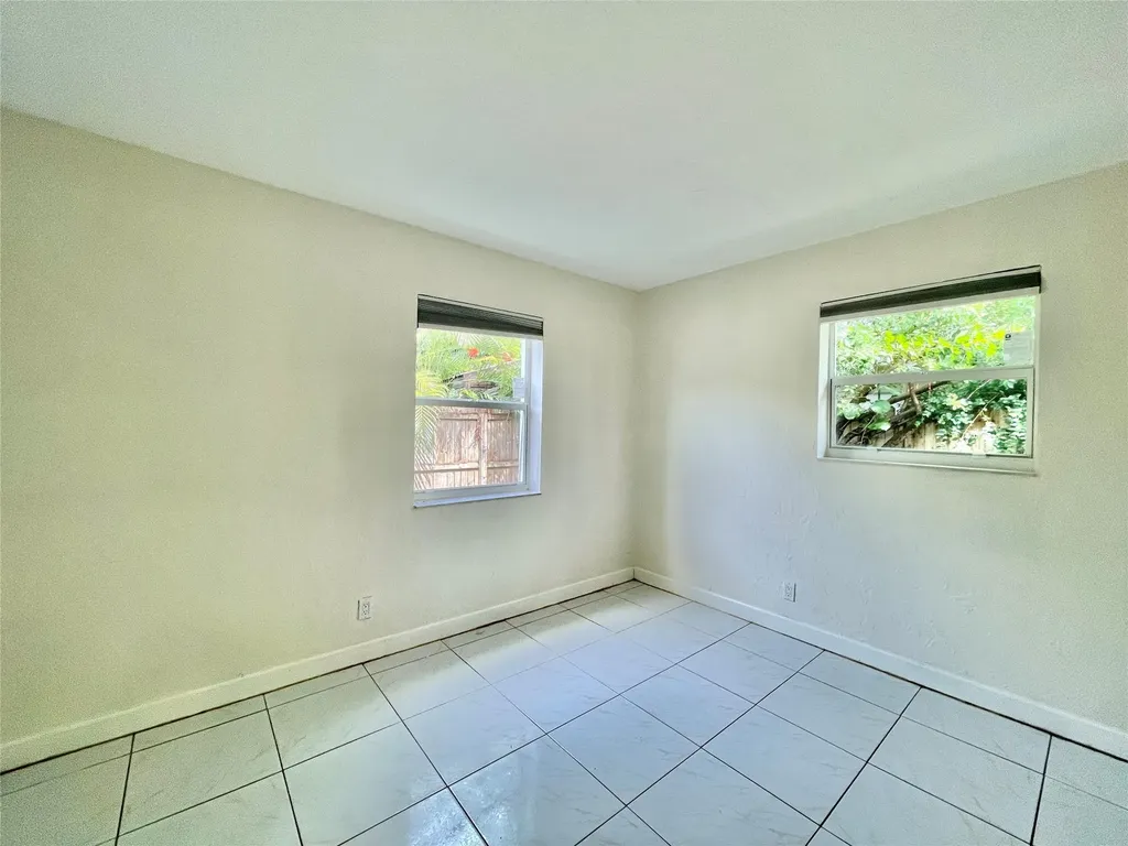 100 NE 12th Street Fort Lauderdale FL 33304
