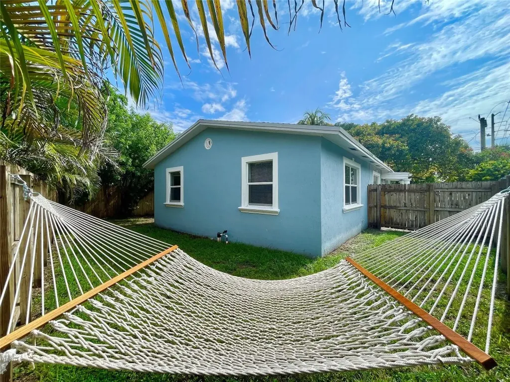 100 NE 12th Street Fort Lauderdale FL 33304